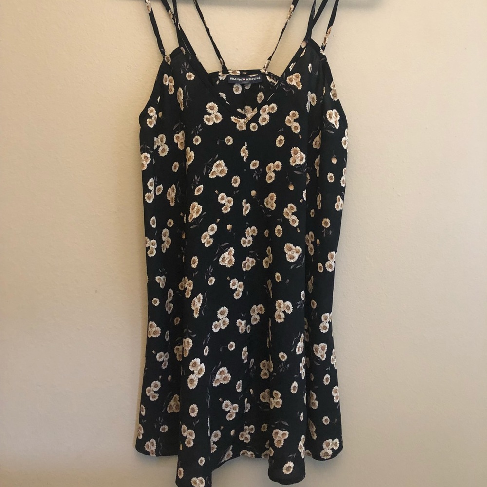 Brandy Melville Daisy Tank